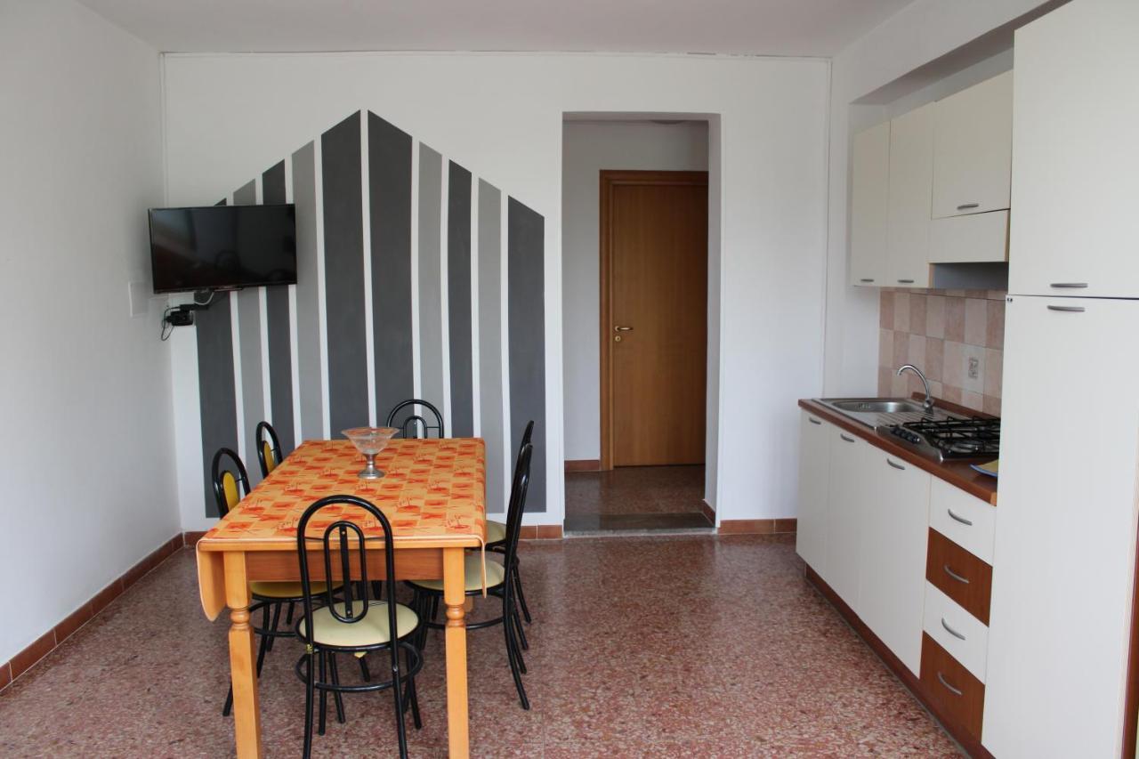 B&B Il Giardino Delle Meraviglie Μελίτο ντι Πόρτο Σάλβο Εξωτερικό φωτογραφία