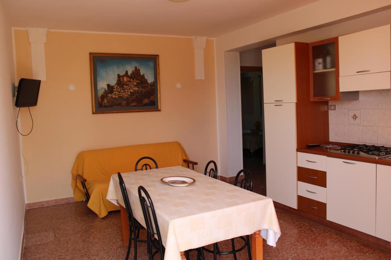 B&B Il Giardino Delle Meraviglie Μελίτο ντι Πόρτο Σάλβο Εξωτερικό φωτογραφία