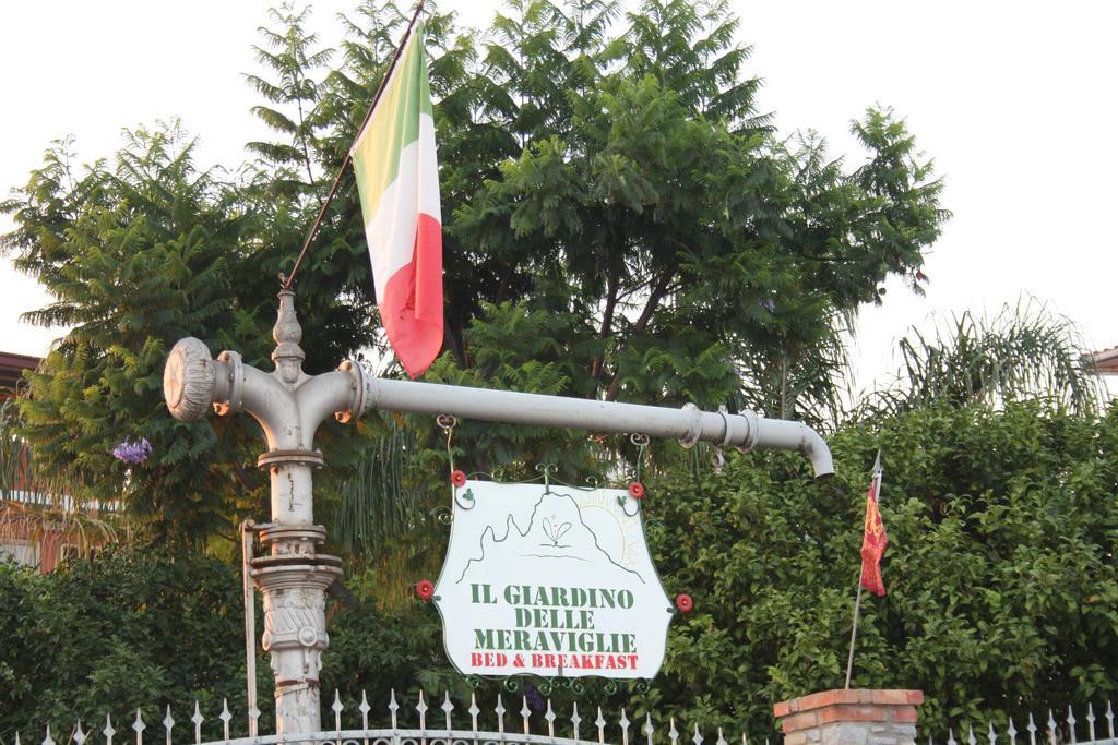 B&B Il Giardino Delle Meraviglie Μελίτο ντι Πόρτο Σάλβο Εξωτερικό φωτογραφία